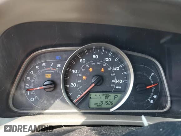 2015 Toyota RAV4 LE with VIN JTMBFREV7FJ025061, listed as a Copart auction lot 80958065 with 101,508 mi miles and Salvage title. Bid and sale history available at DreamBid. Image 9.