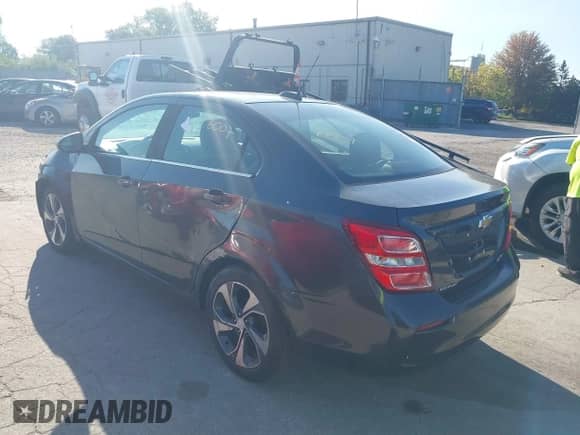 2019 Chevrolet Sonic Premier с VIN 1G1JF5SB1K4124541, выставлен на аукционе IAAI как лот 43246007 с пробегом 87 561 миль миль и . История ставок и продаж доступна на DreamBid. Изображение 3.