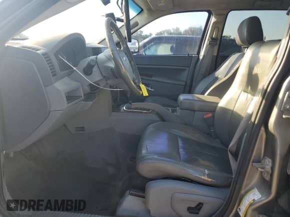 2007 Jeep Grand Cherokee Limited z VIN 1J8HR582X7C589930, wystawiony jako Copart lot #81838245 z przebiegiem 171 886 mil mil oraz Czysty tytuł • Clean title. Historia ofert i sprzedaży dostępna na DreamBid. Obrazek 7.