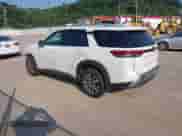 2024 Nissan Pathfinder SL with VIN 5N1DR3CC9RC255672, listed as a IAAI auction lot 42656461 with 19,410 mi miles and . Bid and sale history available at DreamBid. Image 3.