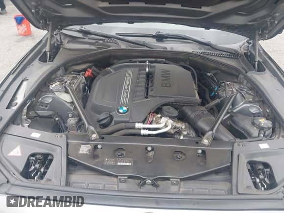 2015 BMW 5 Series 535i с VIN WBA5B1C55FG127630, выставлен на аукционе IAAI как лот 42066209 с пробегом 144 188 миль миль и . История ставок и продаж доступна на DreamBid. Изображение 10.