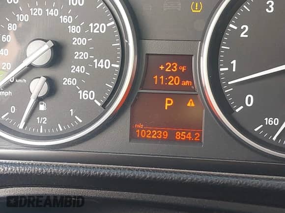 2012 BMW 3 Series 328i xDrive с VIN WBAKF5C5XCE657646, выставлен на аукционе IAAI как лот 41369911 с пробегом 102 239 миль миль и . История ставок и продаж доступна на DreamBid. Изображение 7.