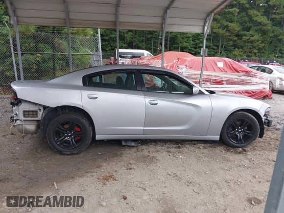 2019 Dodge Charger SXT с VIN 2C3CDXBGXKH743689, выставлен на аукционе IAAI как лот 43190969 с пробегом 94 208 миль миль и . История ставок и продаж доступна на DreamBid. Изображение 14.