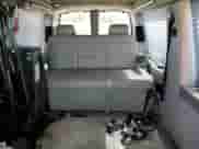 2002 Chevrolet Express с VIN 1GBFG15R221214329, выставлен на аукционе Copart как лот 49664955 с пробегом 108 408 миль миль и Чистый • Clean title. История ставок и продаж доступна на DreamBid. Изображение 10.