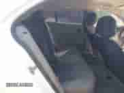 2015 Chevrolet Malibu LS z VIN 1G11B5SLXFF214219, wystawiony jako IAAI lot #43232730 z przebiegiem 236 229 mil mil oraz . Historia ofert i sprzedaży dostępna na DreamBid. Obrazek 8.