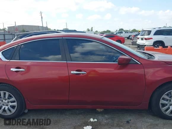 2015 Nissan Altima S z VIN 1N4AL3AP0FN371511, wystawiony jako IAAI lot #43112320 z przebiegiem Nie podano mil oraz . Historia ofert i sprzedaży dostępna na DreamBid. Obrazek 13.