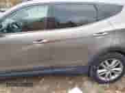 2014 Hyundai Santa Fe с VIN 5XYZUDLA9EG207740, выставлен на аукционе IAAI как лот 43535027 с пробегом 200 589 миль миль и . История ставок и продаж доступна на DreamBid. Изображение 14.