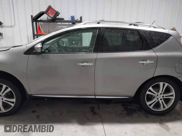 2010 Nissan Murano SL с VIN JN8AZ1MU9AW012910, выставлен на аукционе IAAI как лот 42321324 с пробегом 133 934 миль миль и . История ставок и продаж доступна на DreamBid. Изображение 14.