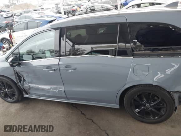 2023 Honda Odyssey Sport z VIN 5FNRL6H75PB074822, wystawiony jako IAAI lot #42040120 z przebiegiem 158 657 mil mil oraz . Historia ofert i sprzedaży dostępna na DreamBid. Obrazek 15.