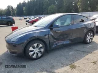 2024 Tesla Model Y Long Range with VIN 7SAYGDEE5RF073392, listed as a Copart auction lot 69060675 with 19,094 mi miles and Salvage title. Bid and sale history available at DreamBid. Image 1.