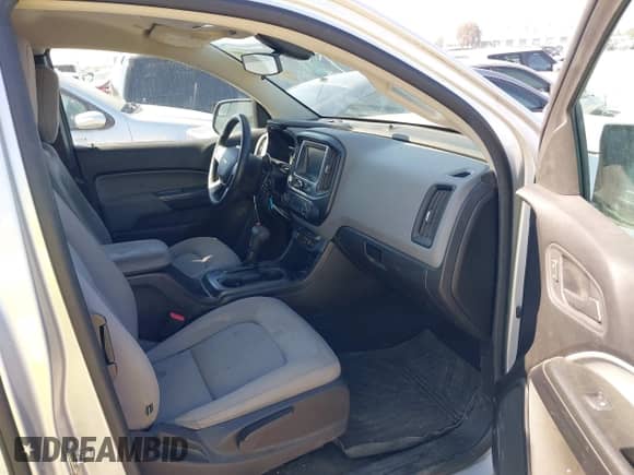 2018 Chevrolet Colorado 2WD Work Truck с VIN 1GCHSBEA0J1251445, выставлен на аукционе IAAI как лот 43414075 с пробегом 121 882 миль миль и . История ставок и продаж доступна на DreamBid. Изображение 5.