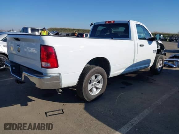 2023 Ram 1500 Tradesman с VIN 3C6JR6DG5PG555043, выставлен на аукционе IAAI как лот 41435214 с пробегом 33 133 миль миль и . История ставок и продаж доступна на DreamBid. Изображение 4.