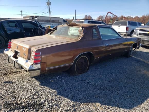 1977 Dodge Charger with VIN XS22N7R166098, listed as a Copart auction lot 76744184 with 769,051 mi miles and Clean title. Bid and sale history available at DreamBid. Image 3.