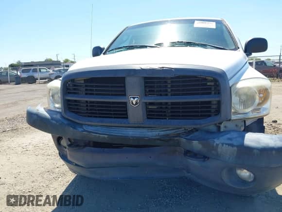 2009 Dodge RAM with VIN 3D3KS28T29G542262, listed as a IAAI auction lot 42761930 with 253,670 mi miles and . Bid and sale history available at DreamBid. Image 6.