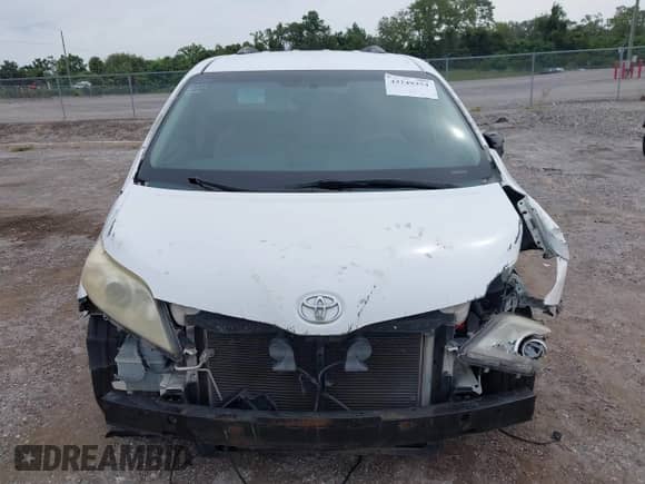 2012 Toyota Sienna LE AAS with VIN 5TDKK3DC8CS259698, listed as a IAAI auction lot 43249354 with 340,370 mi miles and . Bid and sale history available at DreamBid. Image 12.
