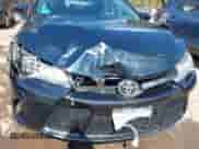 2017 Toyota Camry XLE с VIN 4T1BF1FK0HU700980, выставлен на аукционе IAAI как лот 43327320 с пробегом 121 998 миль миль и . История ставок и продаж доступна на DreamBid. Изображение 6.