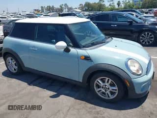 2012 MINI Hardtop with VIN WMWSU3C53CT541677, listed as a IAAI auction lot 42599172 with 161,995 mi miles and . Bid and sale history available at DreamBid. Image 1.
