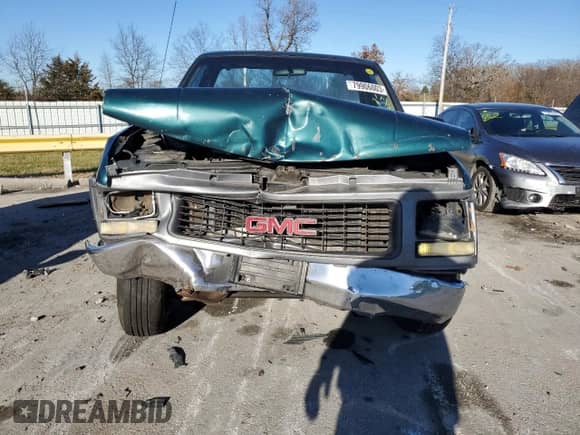 1998 GMC Sierra 1500 z VIN 1GTEC14W2WZ523039, wystawiony jako Copart lot #79906003 z przebiegiem 427 209 mil mil oraz Szkoda całkowita • Salvage title. Historia ofert i sprzedaży dostępna na DreamBid. Obrazek 5.