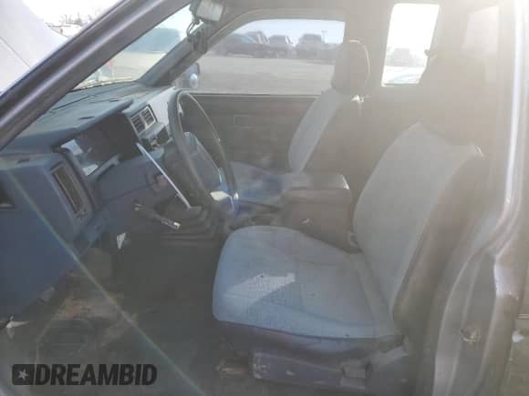 1992 Nissan Frontier with VIN 1N6SD16S3NC371152, listed as a Copart auction lot 47253515 with 1,458,870 mi miles and Non repairable. Bid and sale history available at DreamBid. Image 7.