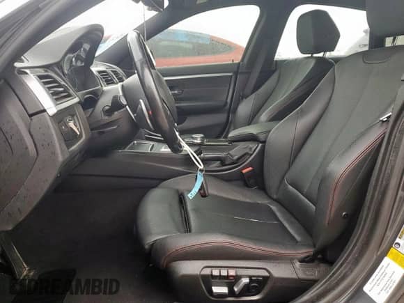 2019 BMW 4 Series 430i с VIN WBA4J1C5XKBM14158, выставлен на аукционе Copart как лот 65764655 с пробегом 85 979 миль миль и Списание • Salvage title. История ставок и продаж доступна на DreamBid. Изображение 7.