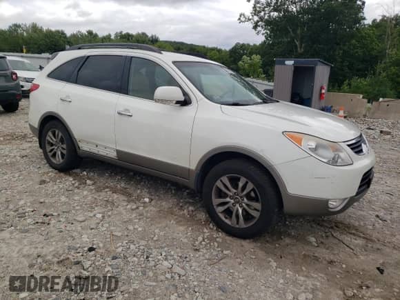2012 Hyundai Veracruz Limited с VIN KM8NUDCC5CU203921, выставлен на аукционе Copart как лот 68260634 с пробегом 222 117 миль миль и Чистый • Clean title. История ставок и продаж доступна на DreamBid. Изображение 4.