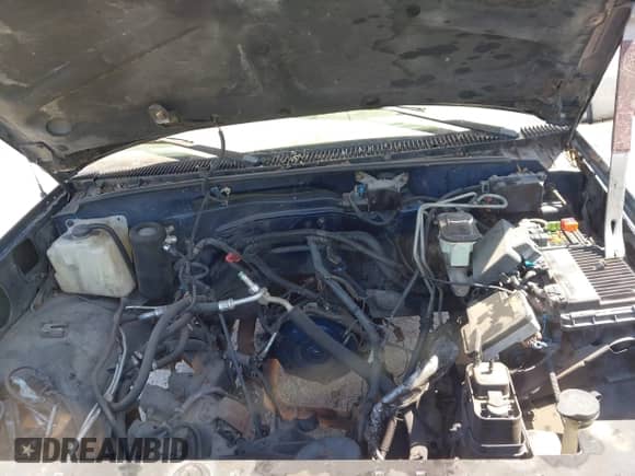 1999 Chevrolet Suburban с VIN 3GNGK26J0XG264448, выставлен на аукционе IAAI как лот 42038970 с пробегом 381 987 миль миль и . История ставок и продаж доступна на DreamBid. Изображение 10.