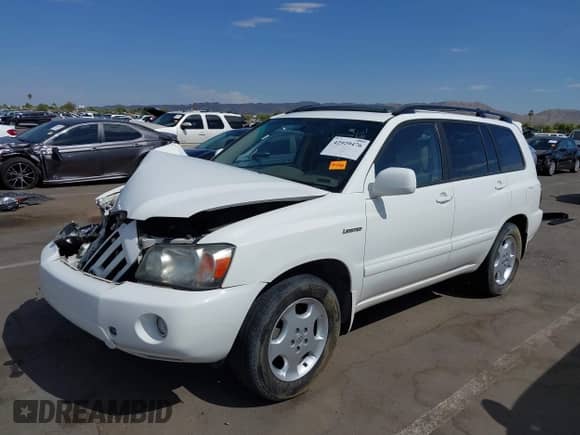 2006 Toyota Highlander Limited with VIN JTEDP21A060103925, listed as a IAAI auction lot 42929476 with Not provided miles and . Bid and sale history available at DreamBid. Image 17.