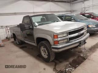 1999 Chevrolet Silverado 2500 с VIN 1GCGK24R4XR719013, выставлен на аукционе IAAI как лот 41384775 с пробегом 372 169 миль миль и . История ставок и продаж доступна на DreamBid. Изображение 1.