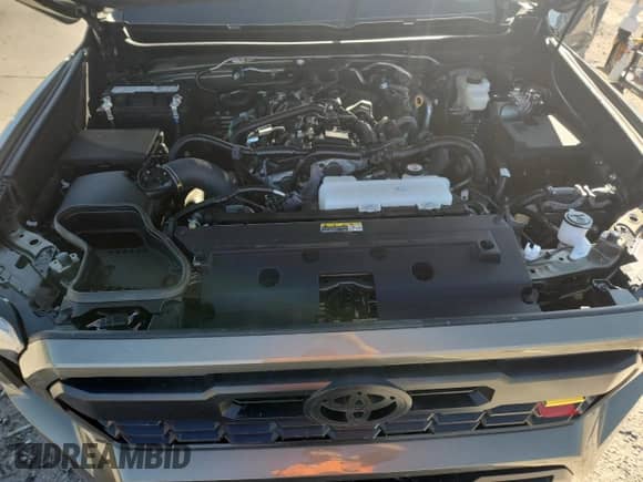 2024 Toyota Tacoma TRD Sport with VIN 3TMLB5JN4RM049470, listed as a Copart auction lot 81793685 with 7,521 mi miles and Salvage title. Bid and sale history available at DreamBid. Image 11.