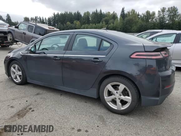 2014 Chevrolet Volt with VIN 1G1RA6E49EU113232, listed as a Copart auction lot 81436175 with 84,095 mi miles and Salvage title. Bid and sale history available at DreamBid. Image 2.