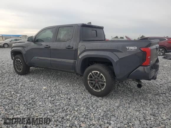 2024 Toyota Tacoma TRD Off Road with VIN 3TMLB5JN7RM019735, listed as a Copart auction lot 81086225 with 13,650 mi miles and Salvage title. Bid and sale history available at DreamBid. Image 2.