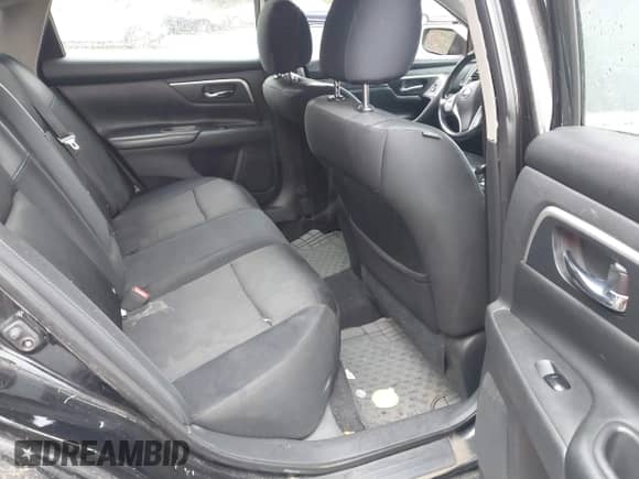 2016 Nissan Altima S with VIN 1N4AL3AP8GC264199, listed as a IAAI auction lot 43247758 with 147,525 mi miles and . Bid and sale history available at DreamBid. Image 8.