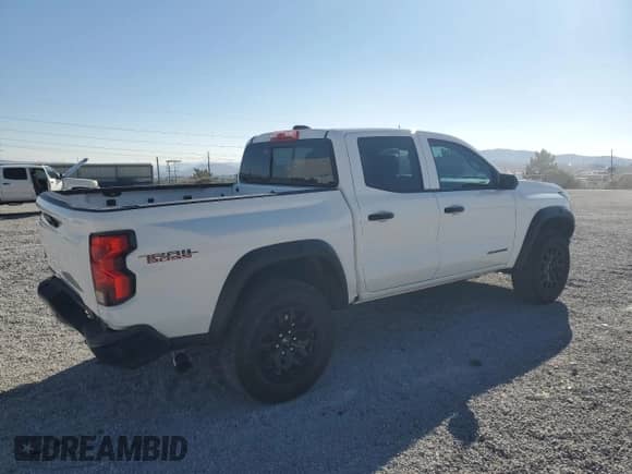 2024 Chevrolet Colorado 4WD Trail Boss с VIN 1GCPTEEK5R1213627, выставлен на аукционе Copart как лот 65024855 с пробегом 15 213 миль миль и Списание • Salvage title. История ставок и продаж доступна на DreamBid. Изображение 3.