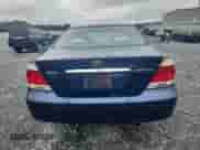 2005 Toyota Camry LE с VIN 4T1BE32K15U401465, выставлен на аукционе Copart как лот 84410985 с пробегом 124 241 миль миль и Списание • Salvage title. История ставок и продаж доступна на DreamBid. Изображение 6.