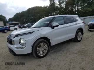 2023 Mitsubishi Outlander ES z VIN JA4J4TA82PZ007689, wystawiony jako Copart lot #68828795 z przebiegiem 44 733 mil mil oraz Szkoda całkowita • Salvage title. Historia ofert i sprzedaży dostępna na DreamBid. Obrazek 1.