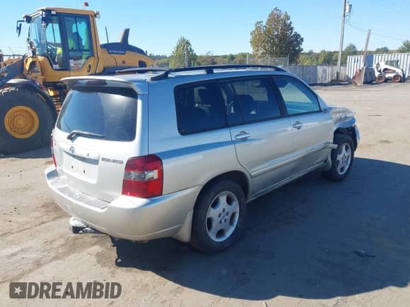 2004 Toyota Highlander с VIN JTEEP21AX40027955, выставлен на аукционе IAAI как лот 43391649 с пробегом 222 862 миль миль и . История ставок и продаж доступна на DreamBid. Изображение 4.