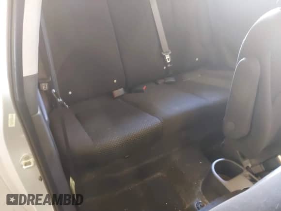 2010 Hyundai Accent GS z VIN KMHCM3AC1AU169431, wystawiony jako IAAI lot #41549939 z przebiegiem 80 798 mil mil oraz . Historia ofert i sprzedaży dostępna na DreamBid. Obrazek 8.