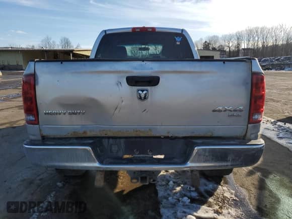 2006 Dodge 2500 SLT z VIN 3D7KS28D56G139962, wystawiony jako Copart lot #43778005 z przebiegiem 272 301 mil mil oraz Szkoda całkowita • Salvage title. Historia ofert i sprzedaży dostępna na DreamBid. Obrazek 6.
