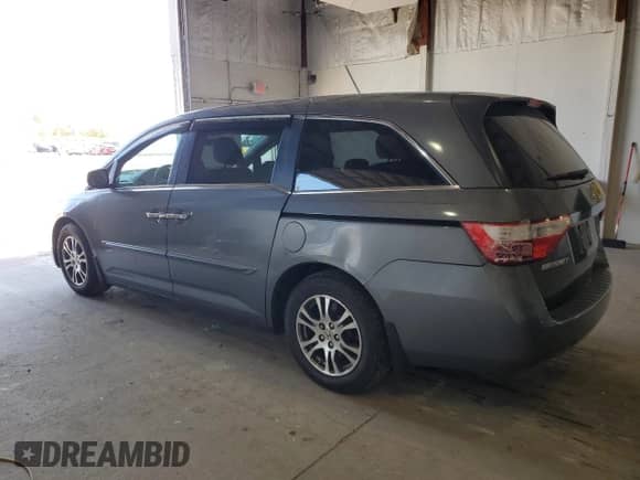 2013 Honda Odyssey EX с VIN 5FNRL5H40DB026656, выставлен на аукционе Copart как лот 82706175 с пробегом 167 669 миль миль и Чистый • Clean title. История ставок и продаж доступна на DreamBid. Изображение 2.