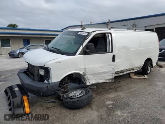 2017 Chevrolet Express Cargo with VIN 1GCWGBFF9H1112976, listed as a Copart auction lot 75639464 with 109,064 mi miles and Salvage title. Bid and sale history available at DreamBid. Image 1.