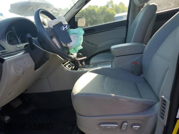 2012 Hyundai Veracruz GLS with VIN KM8NU4CC0CU204362, listed as a Copart auction lot 66197775 with 111,648 mi miles and Salvage title. Bid and sale history available at DreamBid. Image 7.