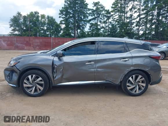 2021 Nissan Murano SL with VIN 5N1AZ2CJ0MC118172, listed as a IAAI auction lot 42833656 with 64,339 mi miles and . Bid and sale history available at DreamBid. Image 14.