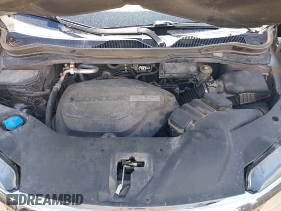 2018 Honda Pilot EX-L with VIN 5FNYF5H61JB008134, listed as a IAAI auction lot 42193142 with 100,254 mi miles and . Bid and sale history available at DreamBid. Image 10.