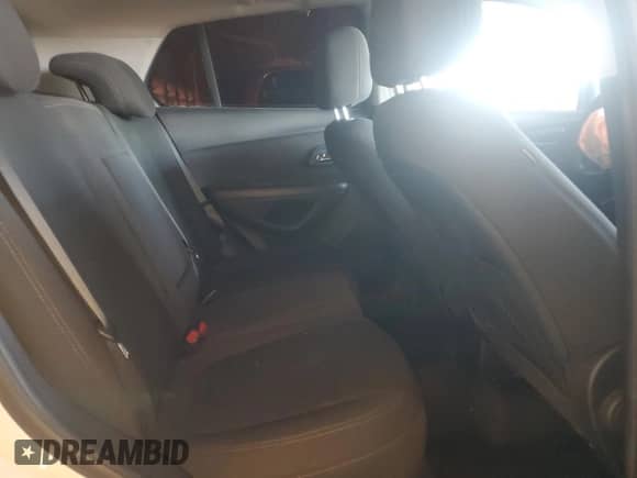 2020 Chevrolet Trax LS с VIN KL7CJKSB8LB324582, выставлен на аукционе Copart как лот 85405115 с пробегом 79 404 миль миль и Списание • Salvage title. История ставок и продаж доступна на DreamBid. Изображение 10.