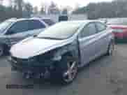 2015 Hyundai Elantra Sport с VIN KMHDH4AH8FU379946, выставлен на аукционе IAAI как лот 41094993 с пробегом 300 742 миль миль и . История ставок и продаж доступна на DreamBid. Изображение 2.