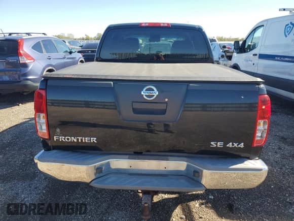 2009 Nissan Frontier SE with VIN 1N6AD07W09C409269, listed as a Copart auction lot 82633895 with 188,754 mi miles and Clean title. Bid and sale history available at DreamBid. Image 6.