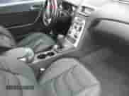 2010 Hyundai Genesis Coupe с VIN KMHHT6KD6AU030901, выставлен на аукционе IAAI как лот 42264336 с пробегом 127 730 миль миль и . История ставок и продаж доступна на DreamBid. Изображение 5.