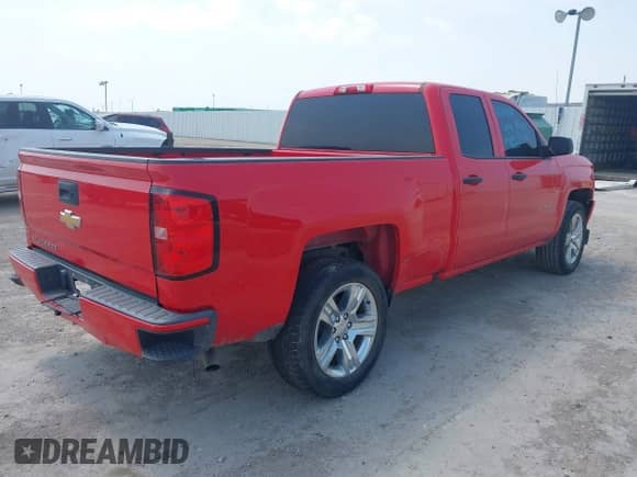 2017 Chevrolet Silverado 1500 Custom с VIN 1GCRCPEC1HZ332692, выставлен на аукционе IAAI как лот 43062790 с пробегом 145 019 миль миль и . История ставок и продаж доступна на DreamBid. Изображение 4.