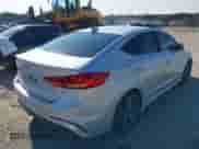 2018 Hyundai Elantra Sport с VIN KMHD04LB9JU474878, выставлен на аукционе IAAI как лот 43086773 с пробегом 142 985 миль миль и . История ставок и продаж доступна на DreamBid. Изображение 4.