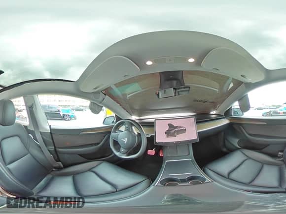 2024 Tesla Model Y с VIN 7SAYGDED6RF018828, выставлен на аукционе Copart как лот 71609855 с пробегом 21 820 миль миль и На запчасти • Non repairable. История ставок и продаж доступна на DreamBid. Изображение 14.